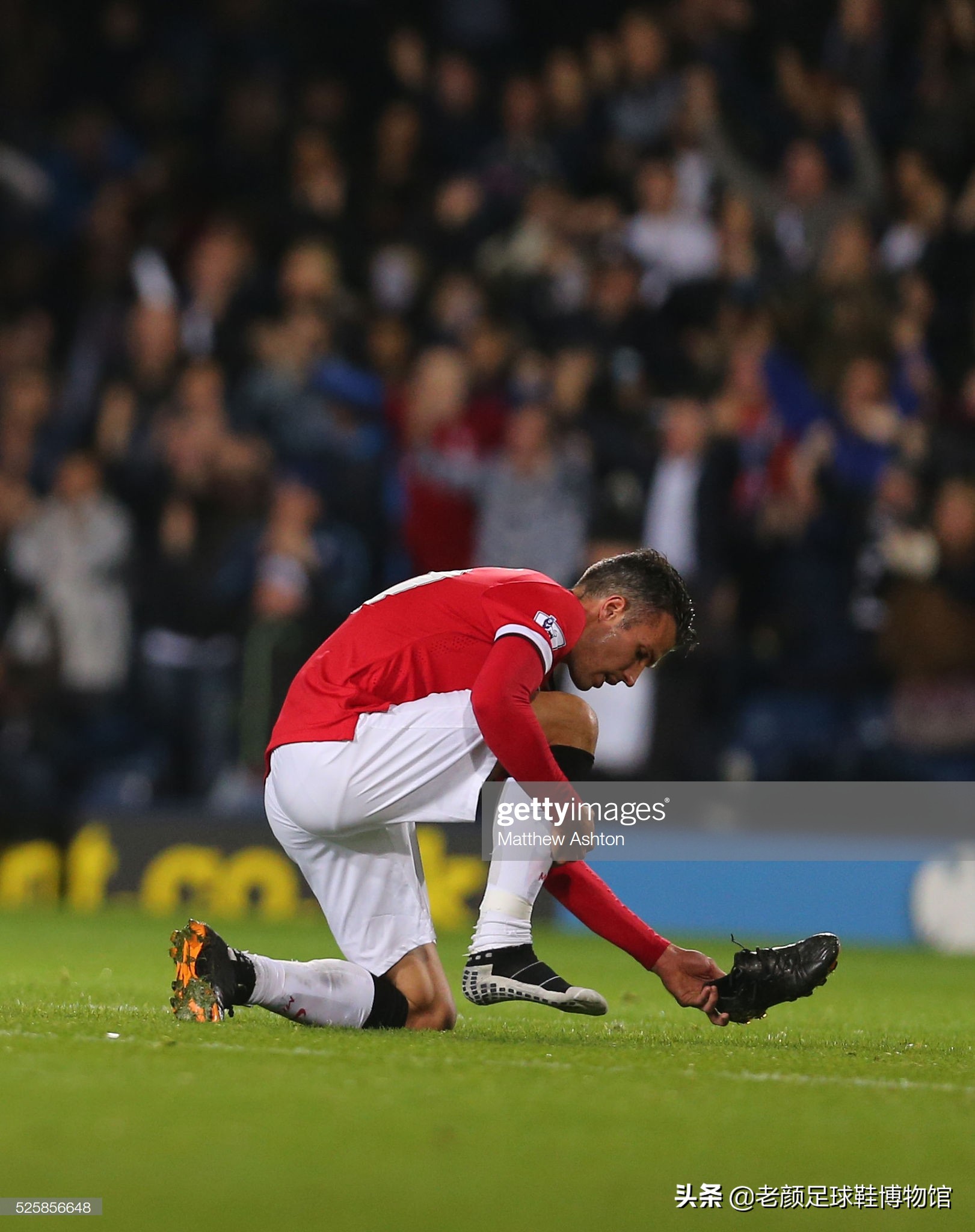 乔-科尔：曼联本该选择伊万-托尼；滕哈格短时间不会下课